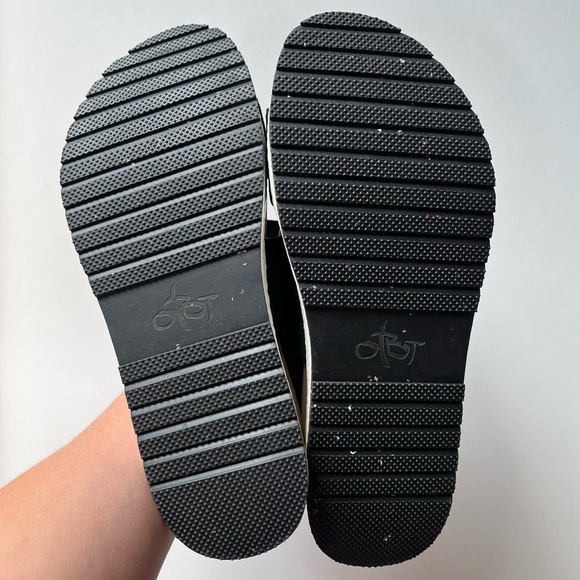 OTBT Women's Size 8 Black Suede Leather Wandering Platform Sandals Adjustable - Picture 10 of 13